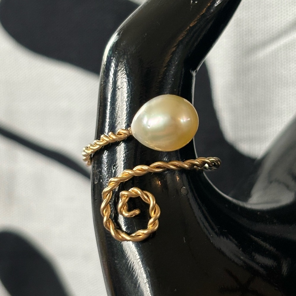 96. Southsea pearl ring